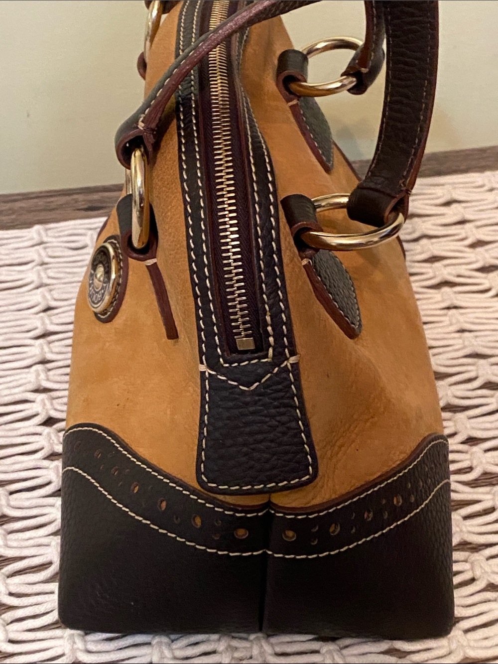 Dooney & Bourke Style Two-Tone Tan and Brown Leather Satchel Handbag Vintage - Picture 10 of 17